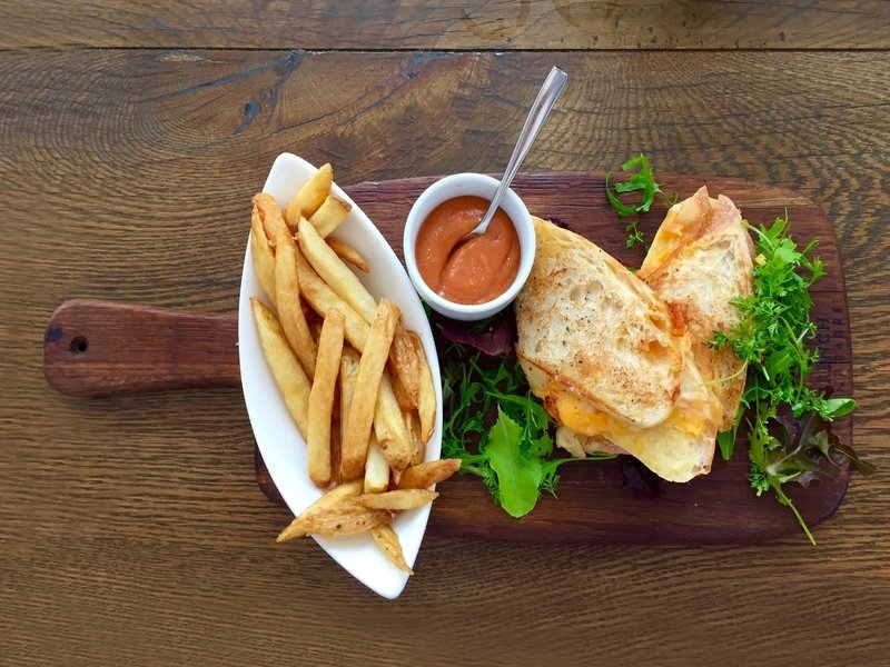 Healthy baguette with egg and vegetables